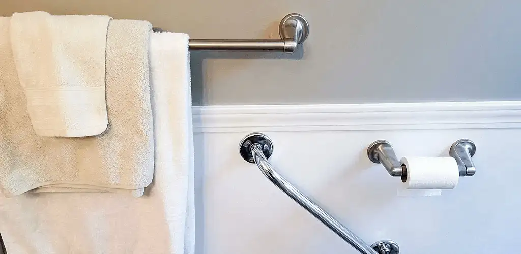 Bathroom grab bar installation for safety and accessibility in Fort Lauderdale, FL